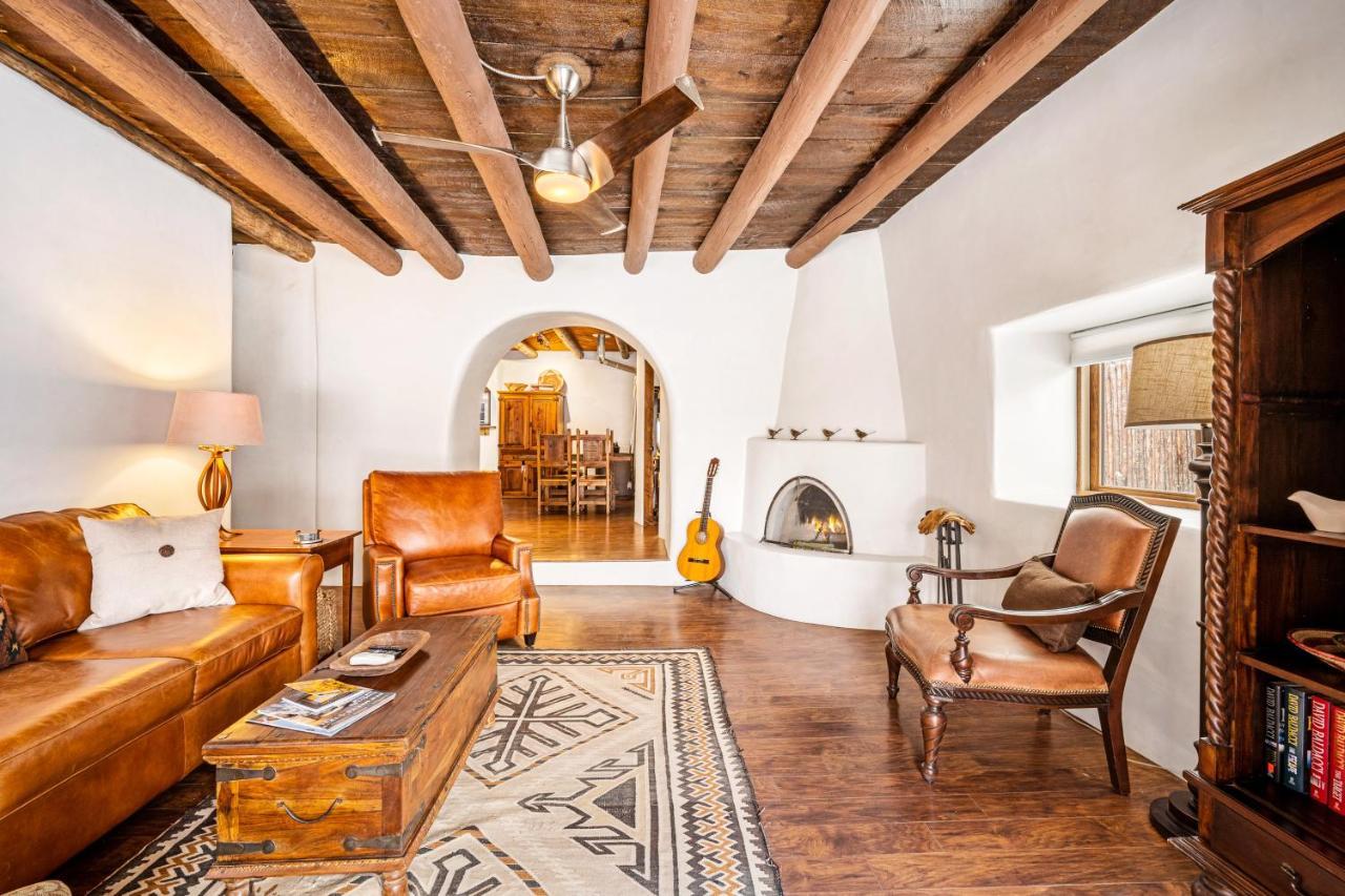 Holiday home Pueblo Revival