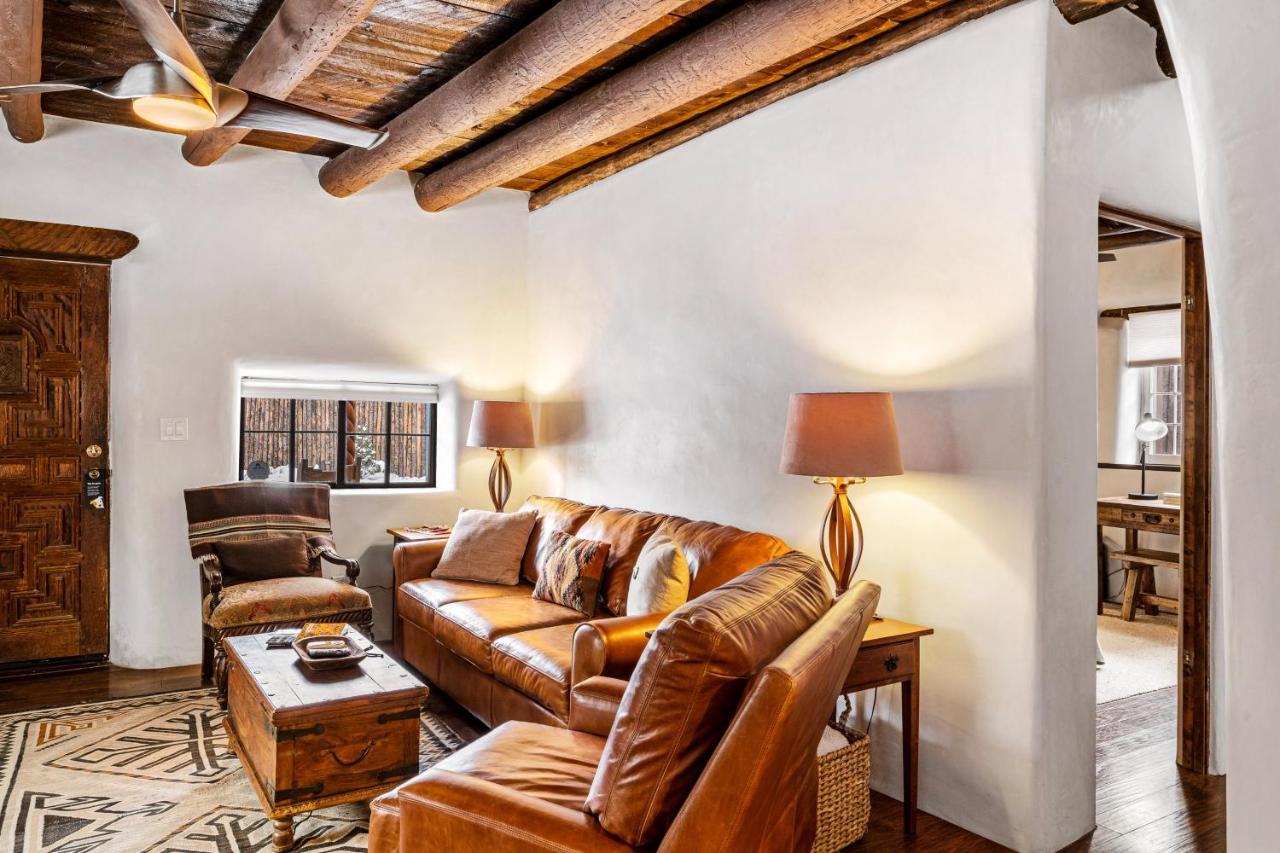 Holiday home Pueblo Revival