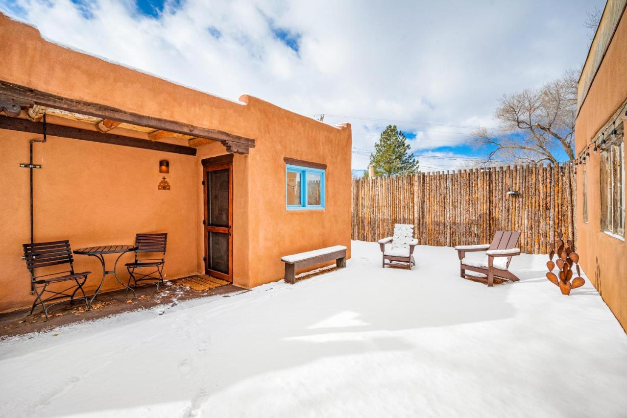 Pueblo Revival *