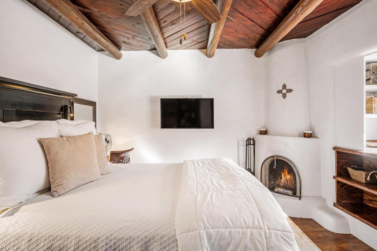 Pueblo Revival Holiday home